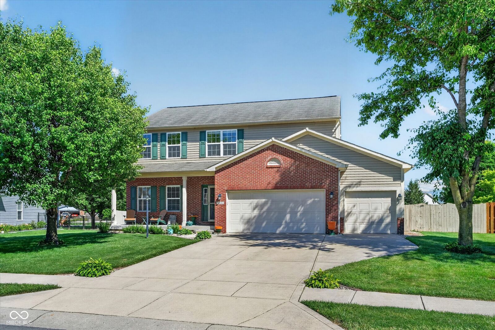 Property Photo:  9041 N River Chase Lane  IN 46055 