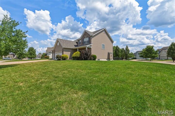 Property Photo: 104 Towergate Drive MO 63367
