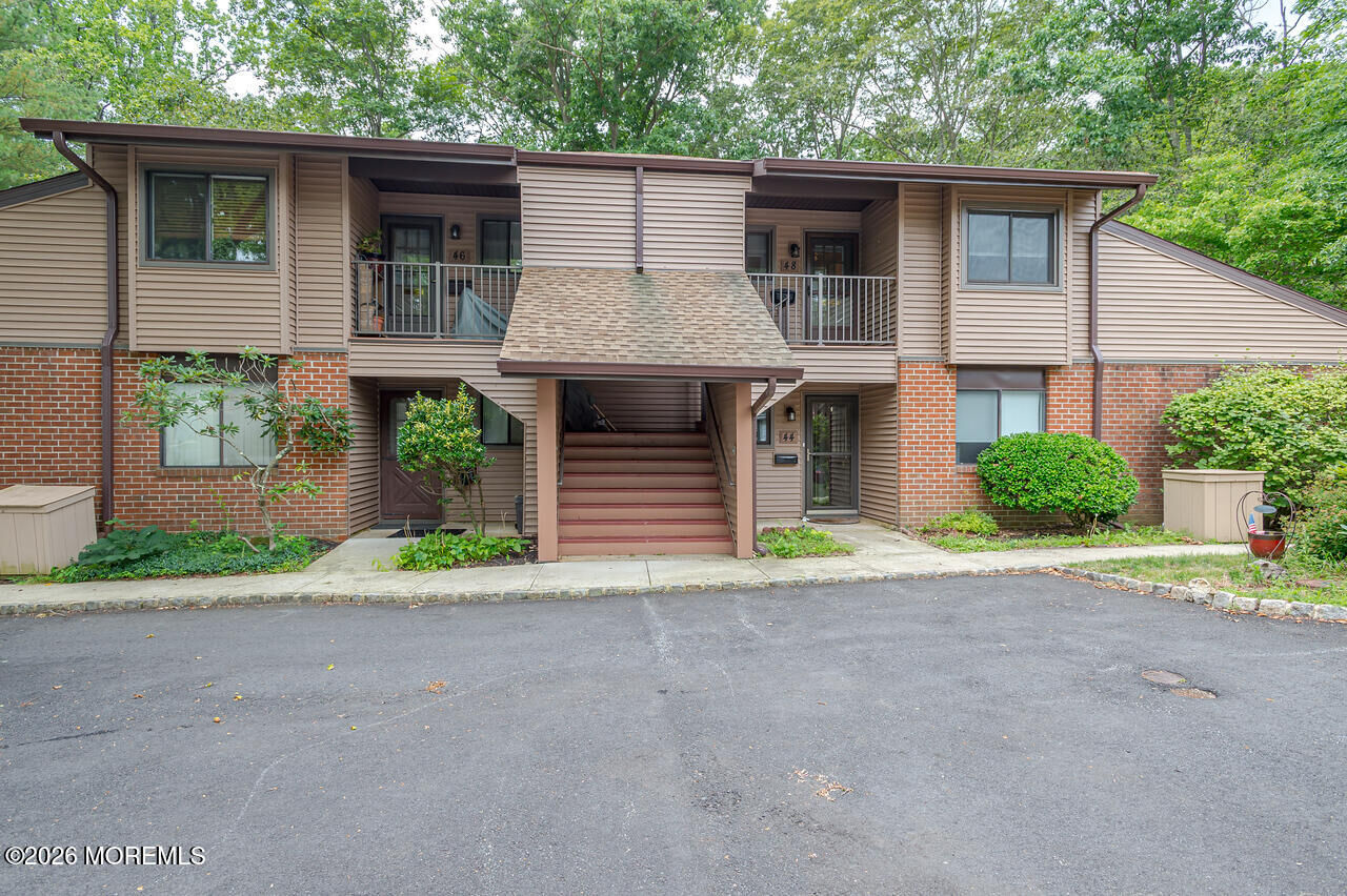 Property Photo:  48 Ellsworth Court  NJ 07701 