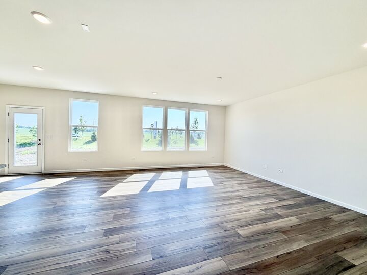 Property Photo: 3200 Peyton Circle IL 60503