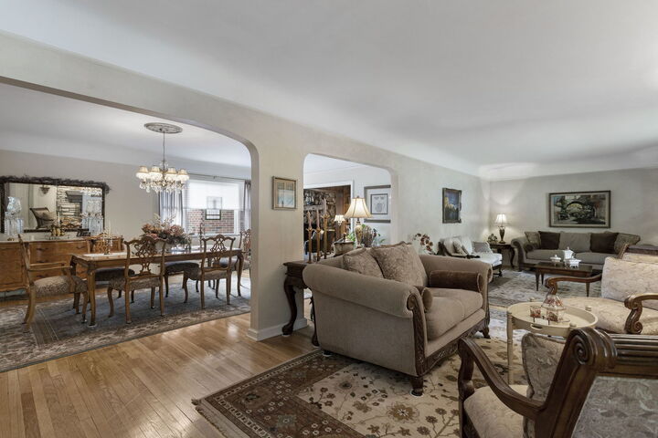 Property Photo: 1619 N Sayre Avenue IL 60707