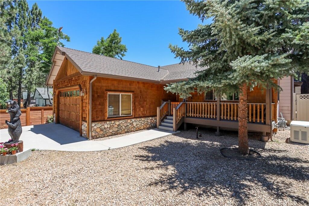 Property Photo:  369 S Eureka  CA 92315 