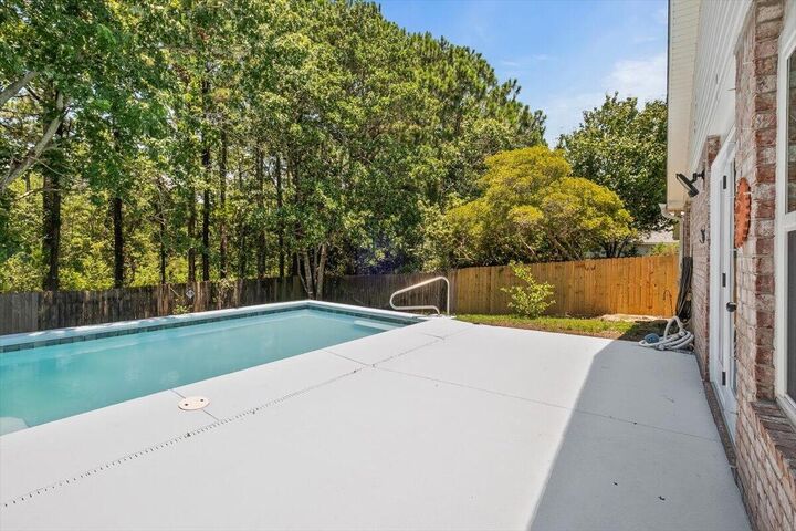 Property Photo:  6395 Heronwalk Drive  FL 32563 