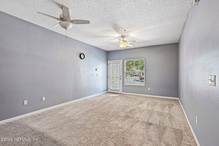 Property Photo: 575 Oakleaf Plantation Parkway 1007 FL 32065