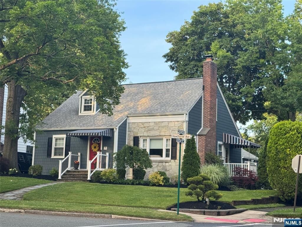 Property Photo:  7 Hawthorne Avenue  NJ 07028 