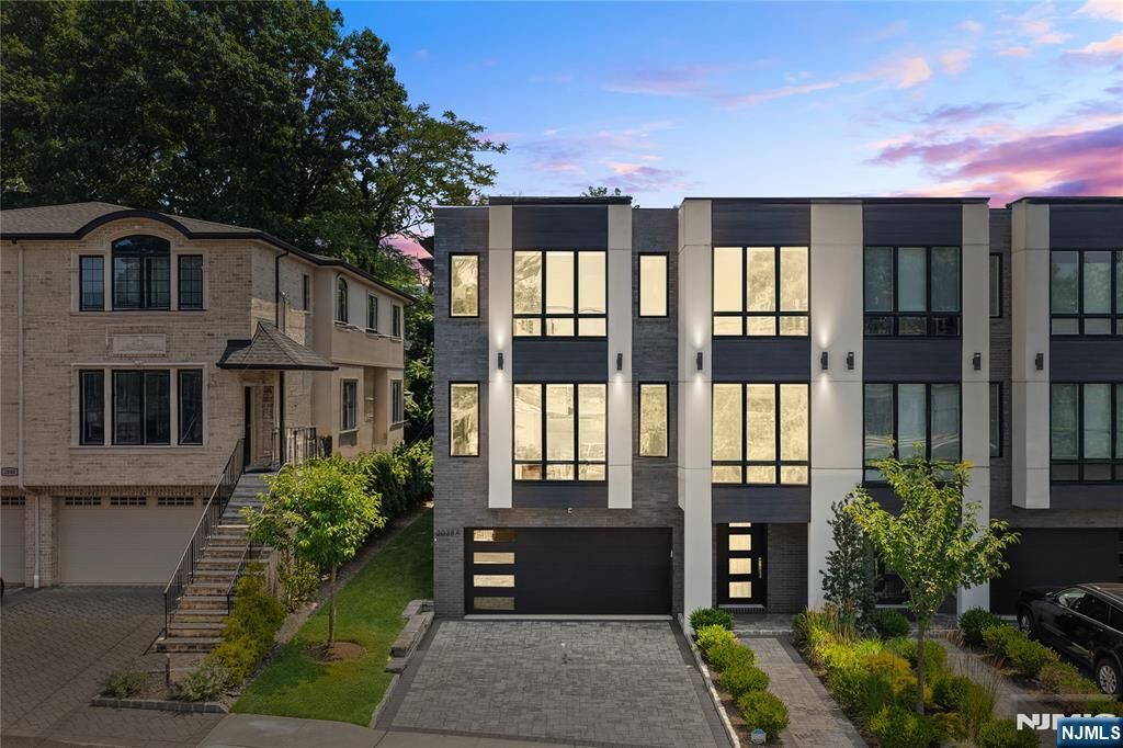 Property Photo:  2038 Hoefleys Lane A  NJ 07024 
