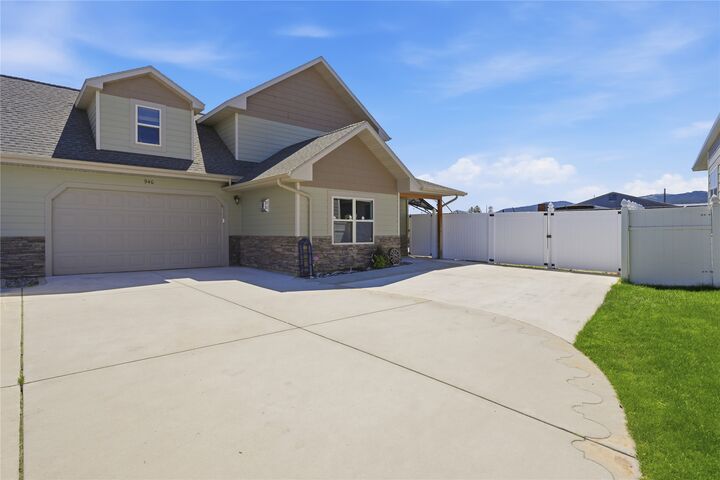 Property Photo:  940 Expedition Trail  MT 59602 