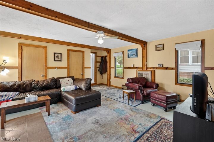 Property Photo: 104 Court Street OH 44406