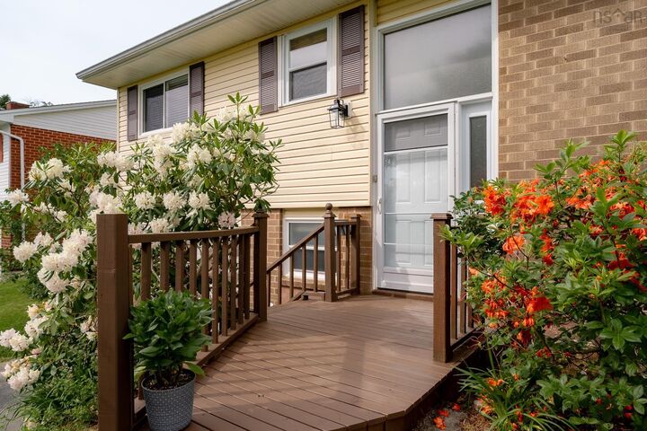 Property Photo: 38 Boling Green Crescent NS B2V 1J8