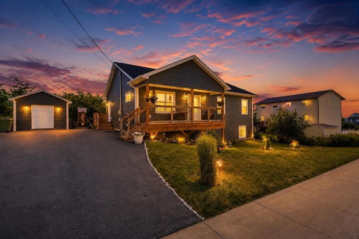 15 Kenyatta Drive — photo 1