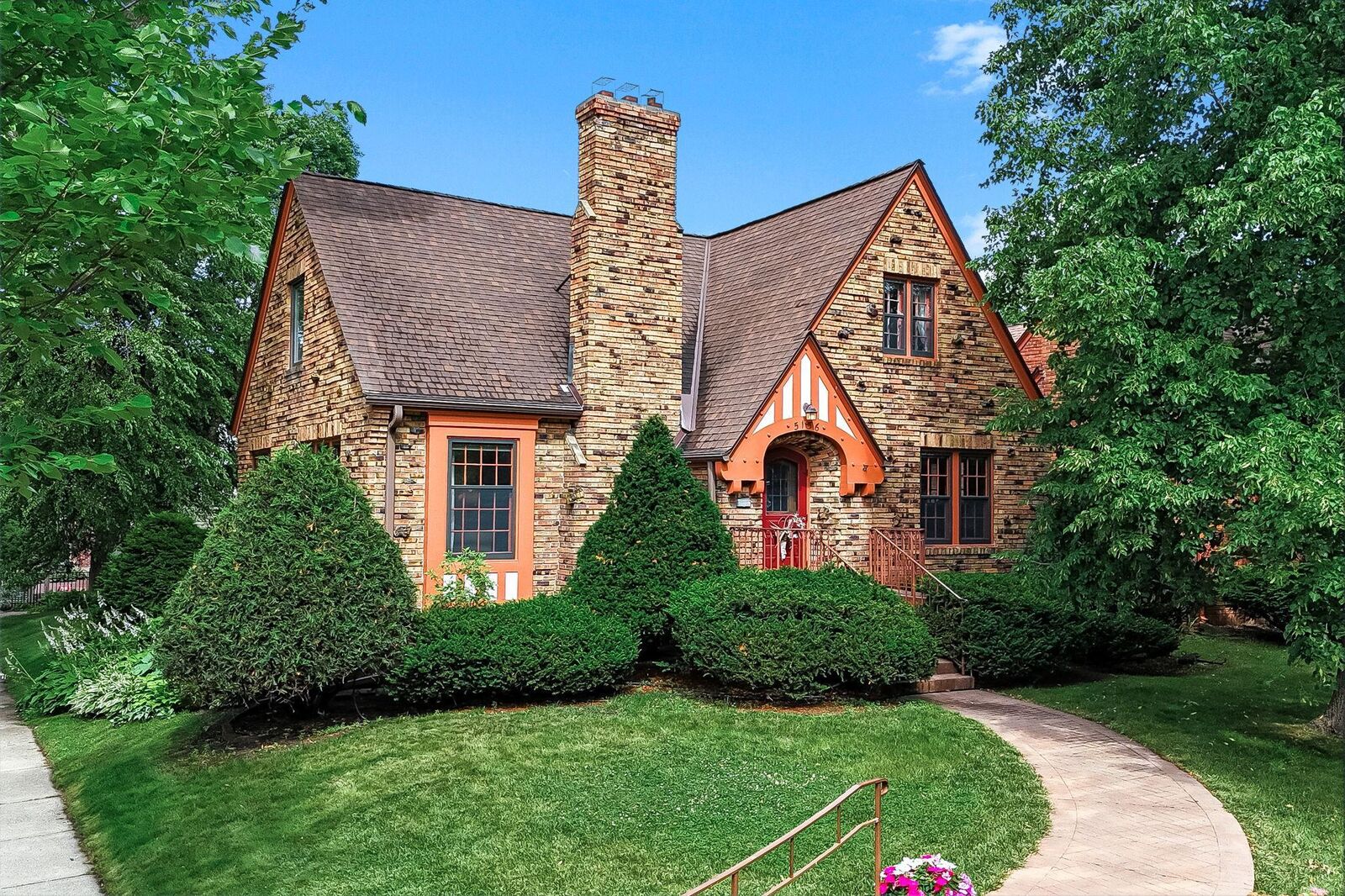Property Photo:  5156 Logan Avenue S  MN 55419 