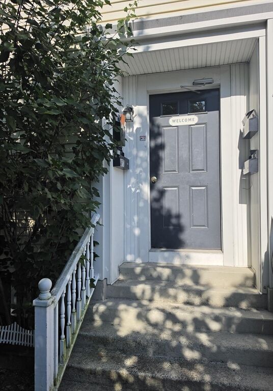 Property Photo: 4 Pearl 5 MA 01432