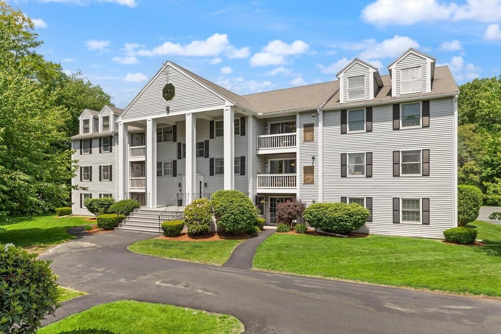 Property Photo:  1830 Main St 15  MA 01876 