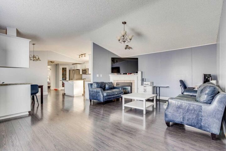 Property Photo: 125 Balsam Way AB T9K 0G2