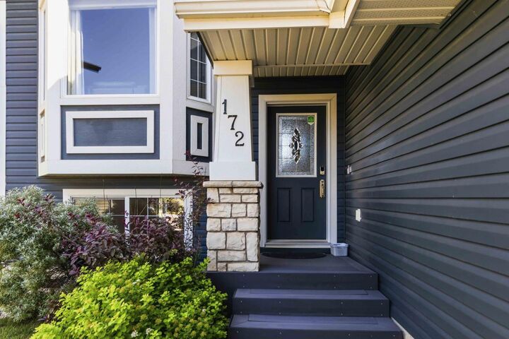 Property Photo:  172 Huberman Way  AB T9K 0Z9 