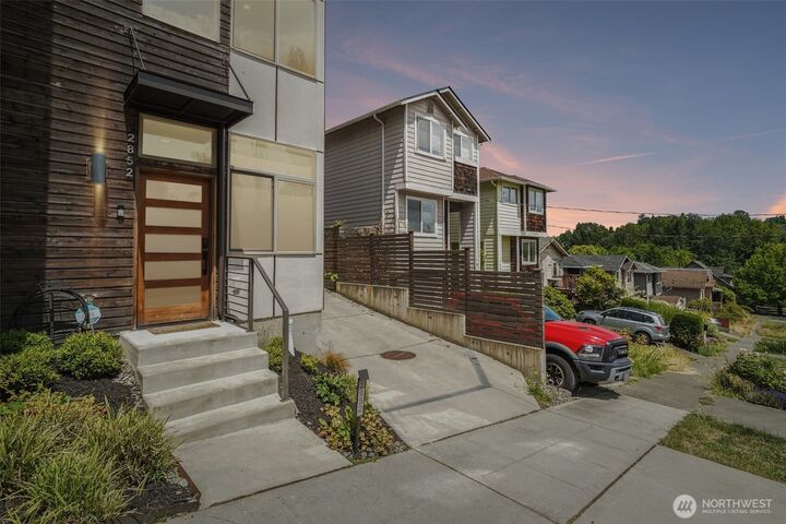 Property Photo: 2852 SW Nevada Street WA 98126