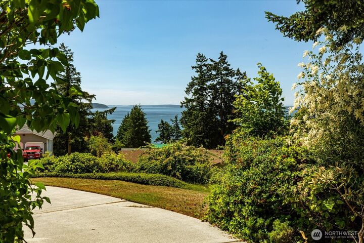 Property Photo:  1267  Noel Greene Drive  WA 98277 