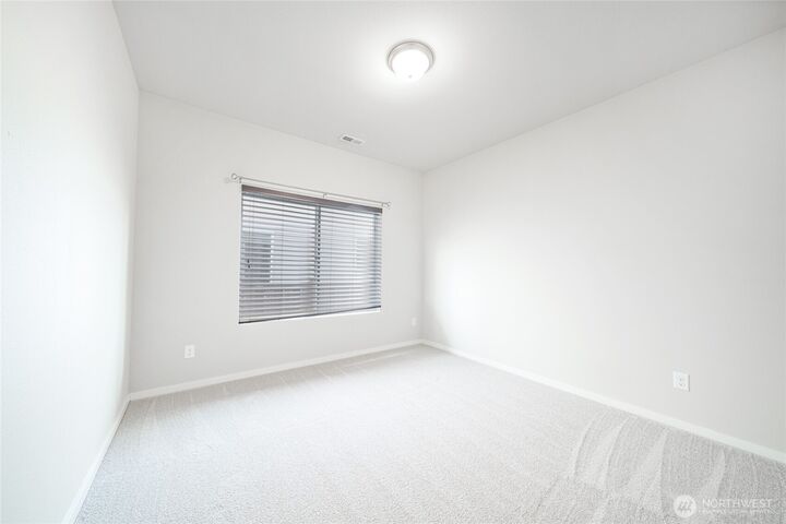 Property Photo: 4241 R Street NE WA 98002