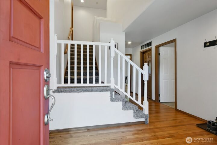 Property Photo: 20425 96th Way S WA 98031