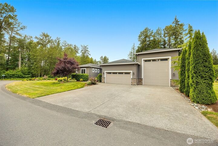 Property Photo:  11306  143rd Drive NE  WA 98258 