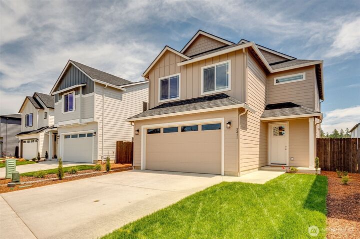 Property Photo: 3431 SE 8th Avenue WA 98604