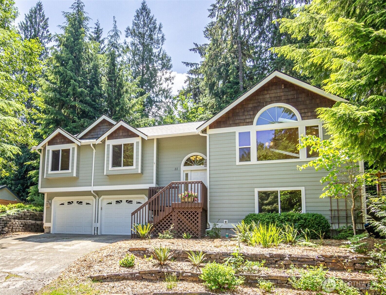 Property Photo:  11  River Ridge Loop  WA 98229 