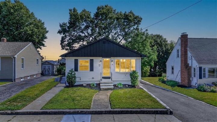 Property Photo: 44 Cliff Avenue RI 02920