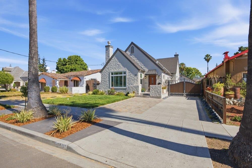 Property Photo: 635 Riverside Drive CA 95125