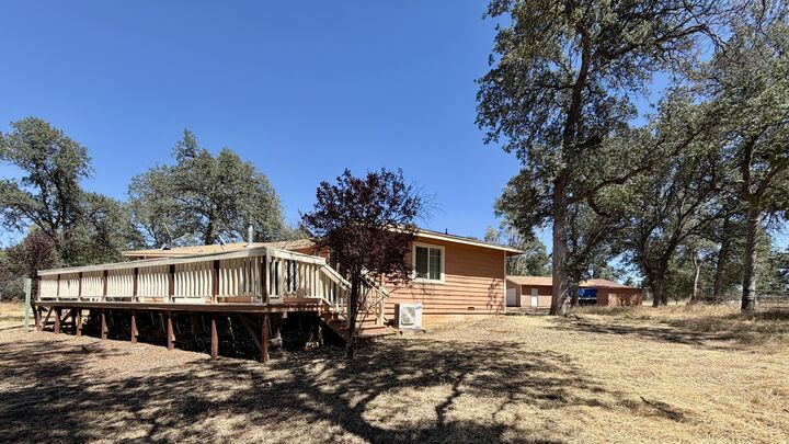 Property Photo: 16185 Caribou Road CA 96022