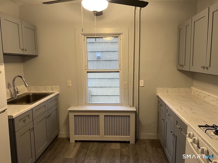 Property Photo:  50 W. Washington Avenue 50  CT 06902 