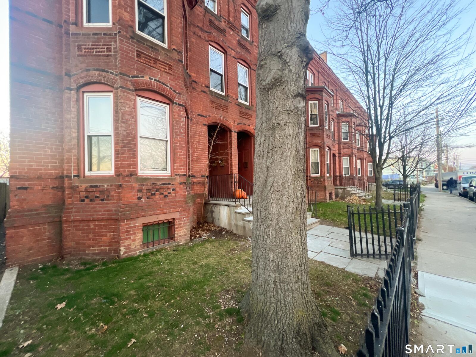 Property Photo: 99 William Street B CT 06608