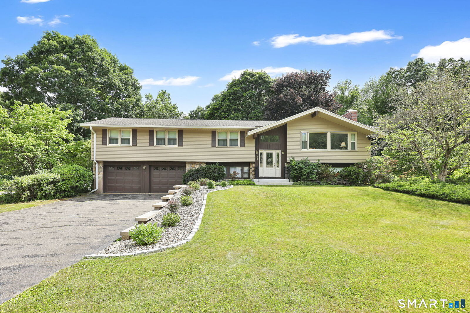 Property Photo: 56 Tumblebrook Drive CT 06074
