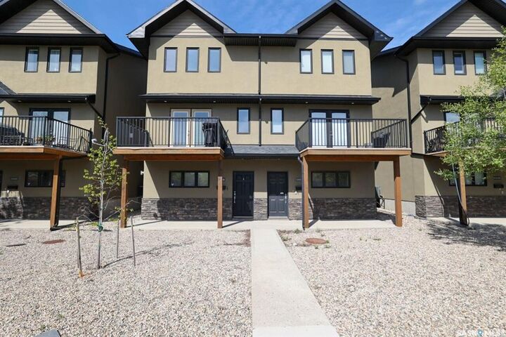 Property Photo:  1456 McCarthy Boulevard  SK S4T 1A4 