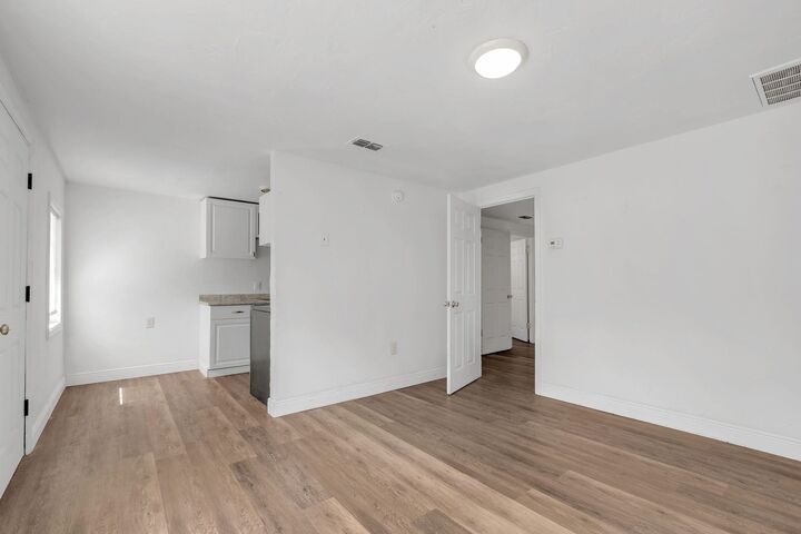 Property Photo: 1360 -1362 Hollow Pine Lane 2 FL 32310