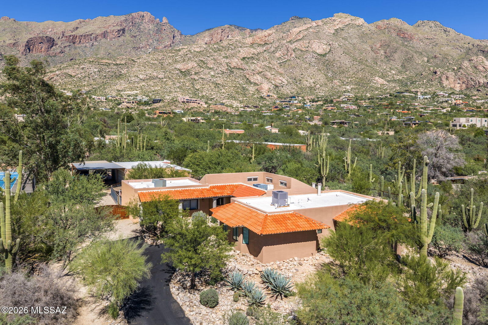 Property Photo: 4311 E Placita Panuco AZ 85718