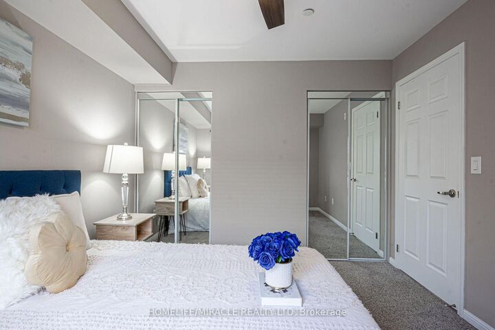 Property Photo:  1045 Nadalin Heights 211  ON L9T 8R5 