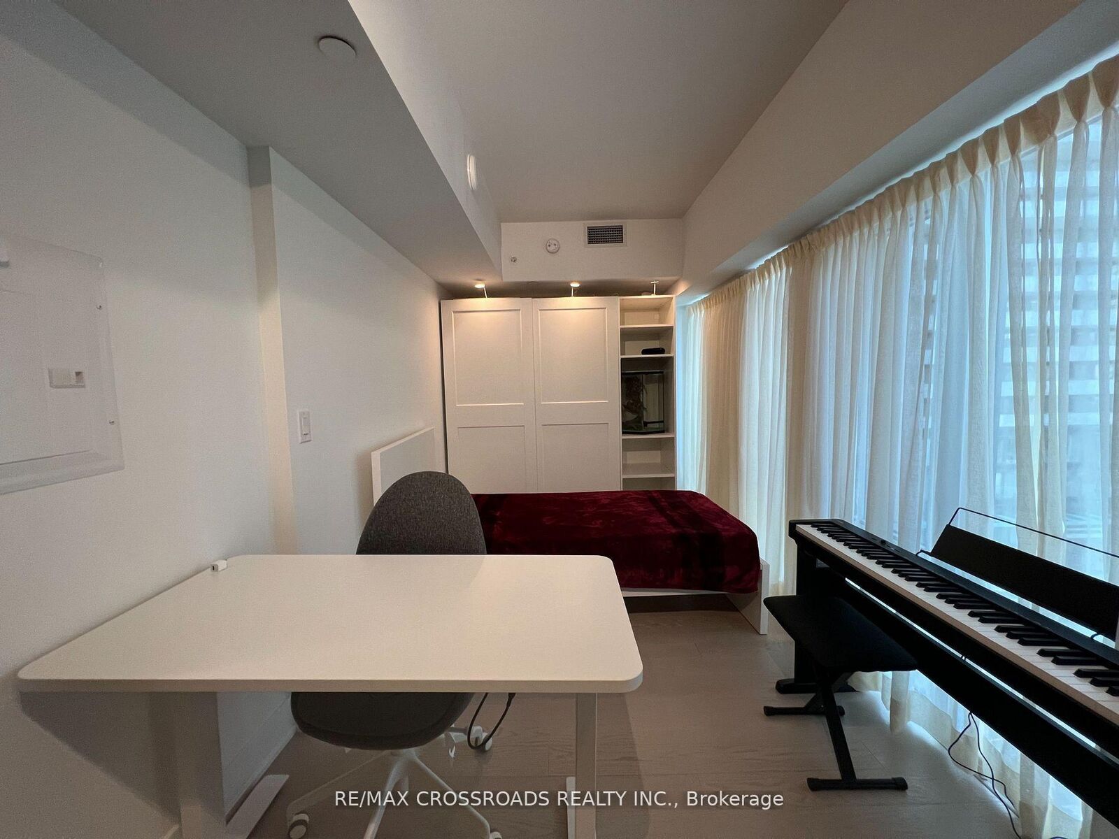 Property Photo:  955 Bay Street 626  ON M5S 0C6 
