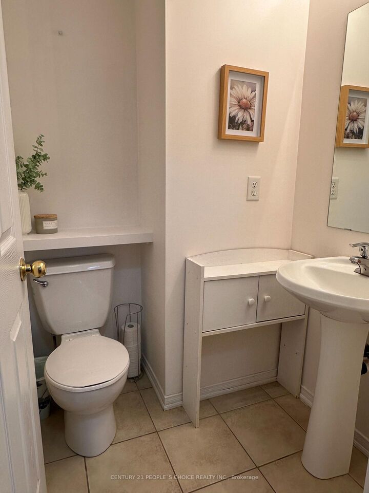 Property Photo: 375 Cook Road 3 ON M3J 3T6