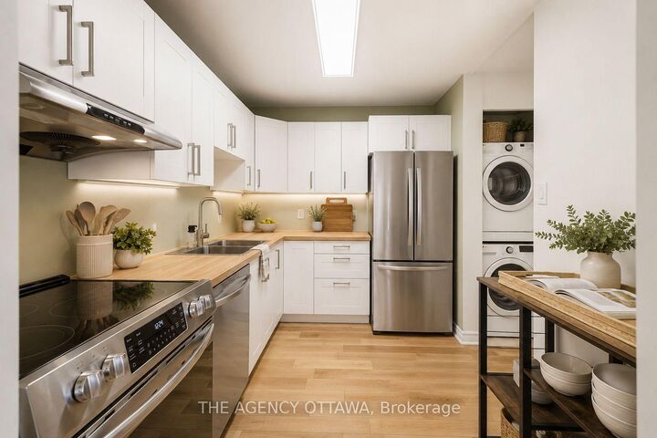 Property Photo:  299 Thomas Street 103  ON K7C 4B8 