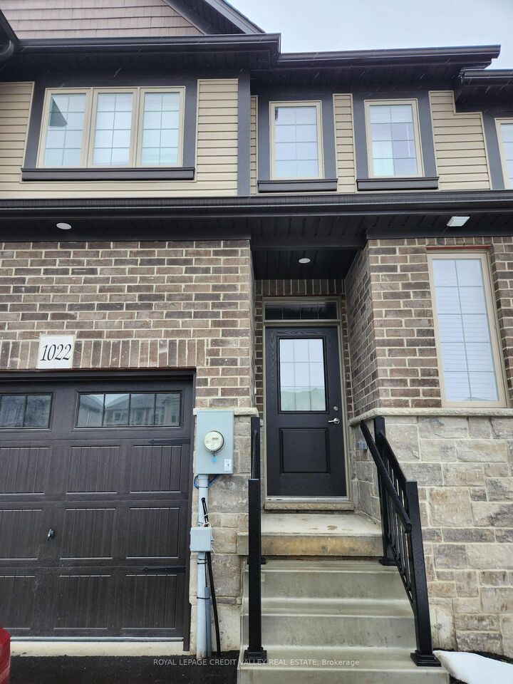 Property Photo: 1022 Wright Drive ON L4R 0E4