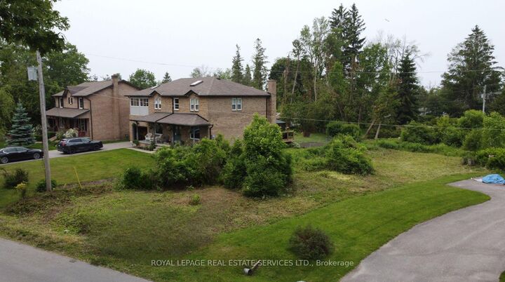 Property Photo:  56 Parklawn Boulevard  ON L0K 1A0 
