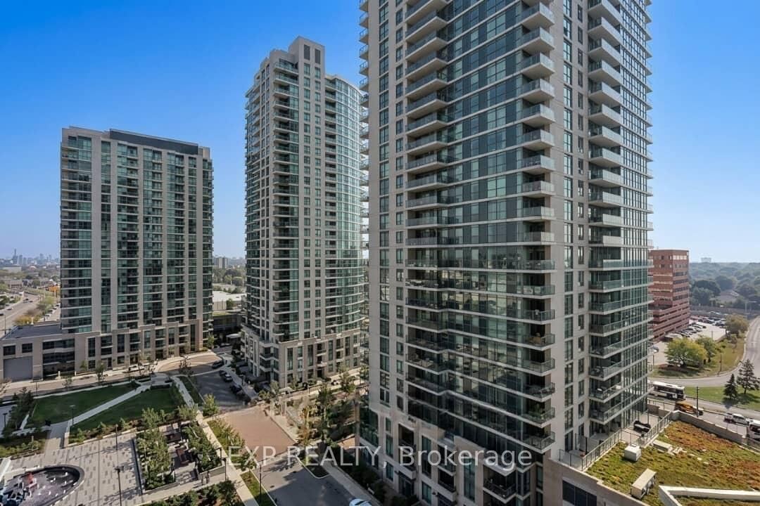 Photo de la propriété:  235 Sherway Gardens Road 1211  ON M9C 0A2 