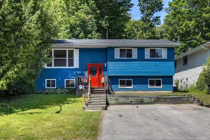 Property Photo: 817 Birchwood Drive ON L4R 4Y3