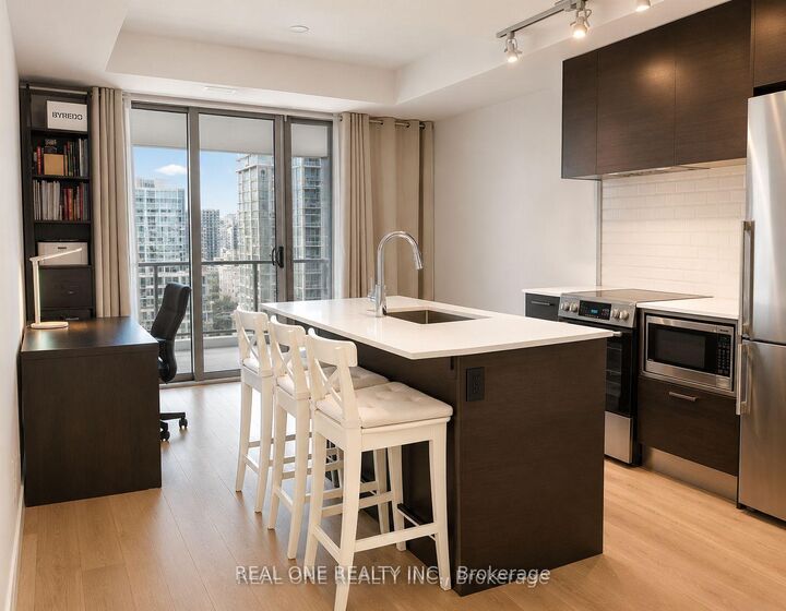 Property Photo:  57 St. Joseph Street 515  ON M5S 0C5 