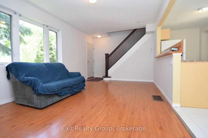 Property Photo: 11 Flindall Street ON K8V 3C9