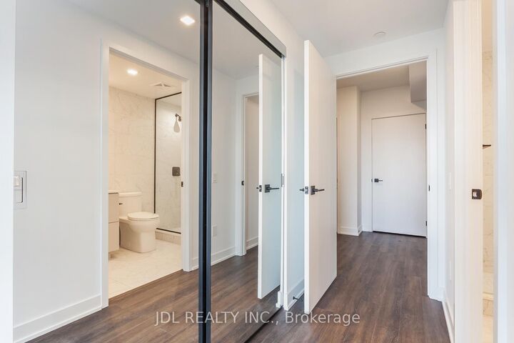 Photo de la propriété: 609 Sherbourne Street 3109 ON M4X 0A4