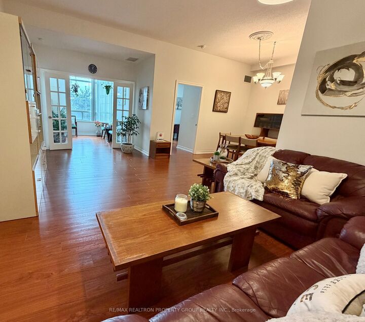 Property Photo:  68 Corporate Drive 225  ON M1H 3H3 