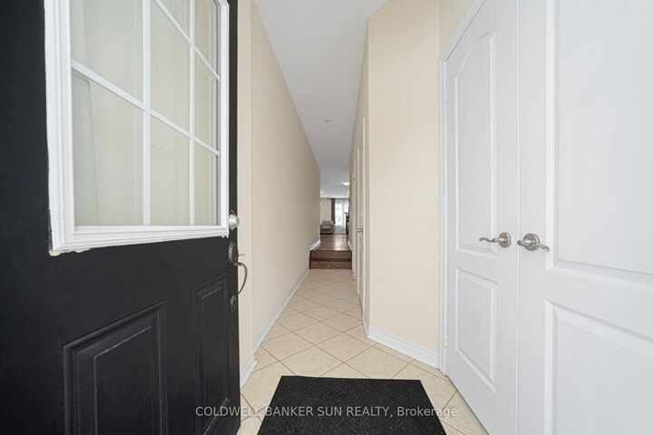Property Photo: 146 Crystalview Crescent ON L6P 2R8