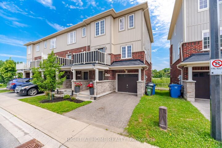 Property Photo: 88 Decorso Drive 73 ON N1L 0A1