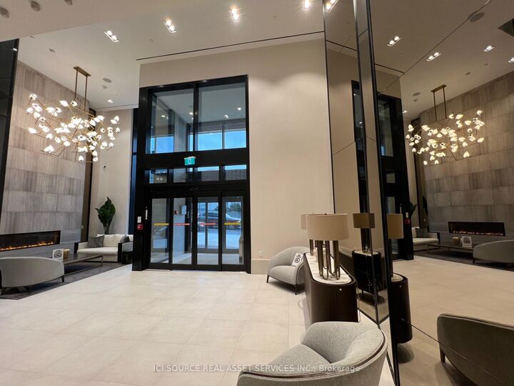 Property Photo:  2020 Bathurst Street 732  ON M5P 0A6 